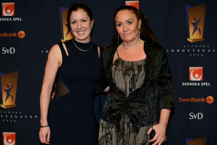 Linda Haglund med sin brorsdotter Emelie.