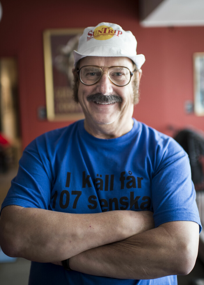 Sven Melander medverkade både i filmen och musikalen Sällskapsresan. Sven Melander