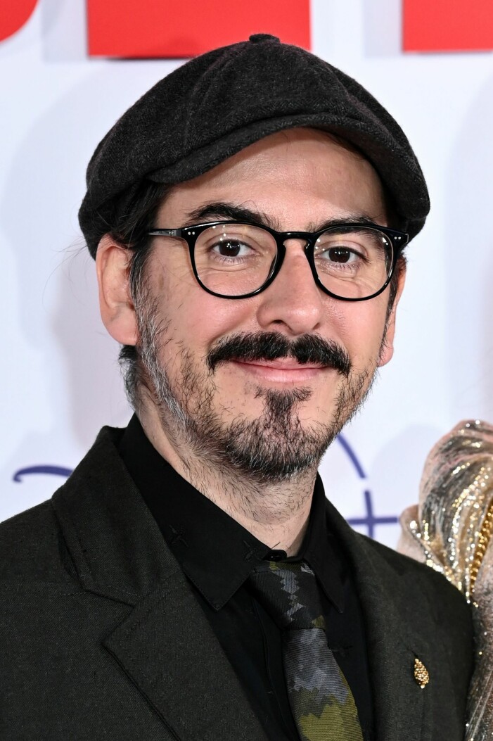 Dhani Harrison ser ut som sin pappa George.