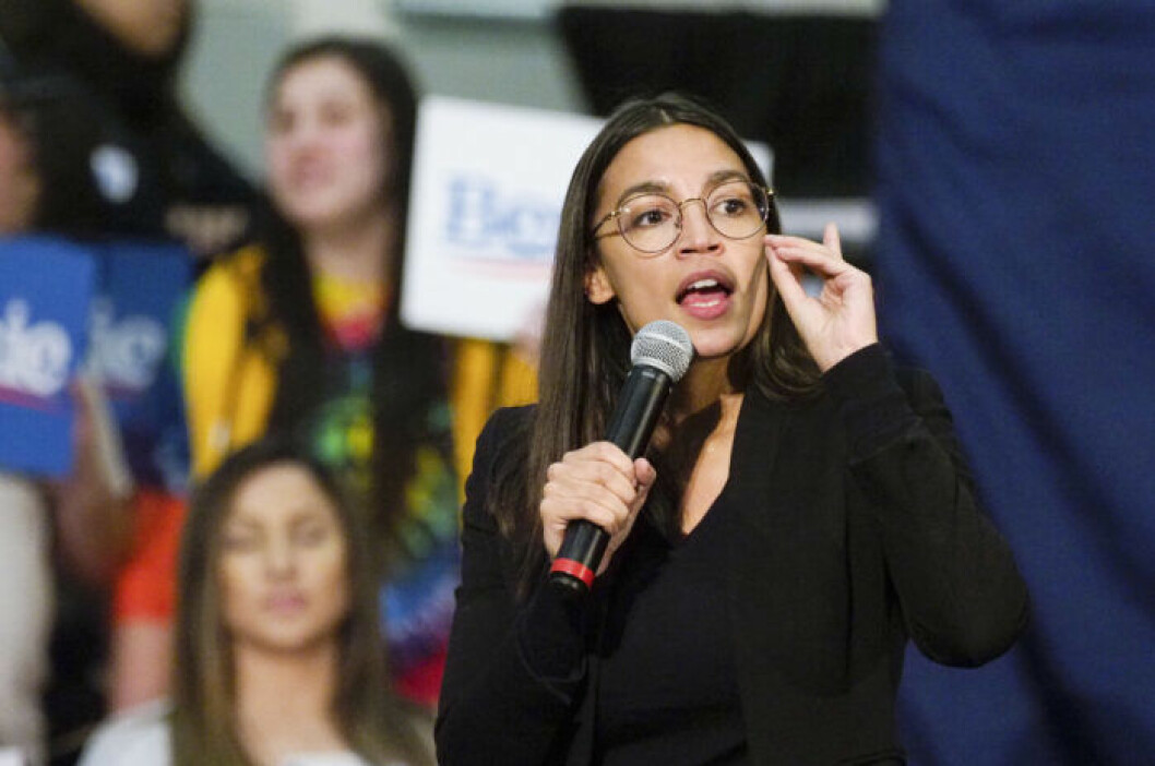 Alexandria Ocasio-Cortez, demokratisk kongressledamot i USA. ALEXANDRIA OCASIO-CORTEZ, kongressledamot i USA, kampanjar för Bernie Sanders i Sioux City i Iowa, USA, i januari 2020.