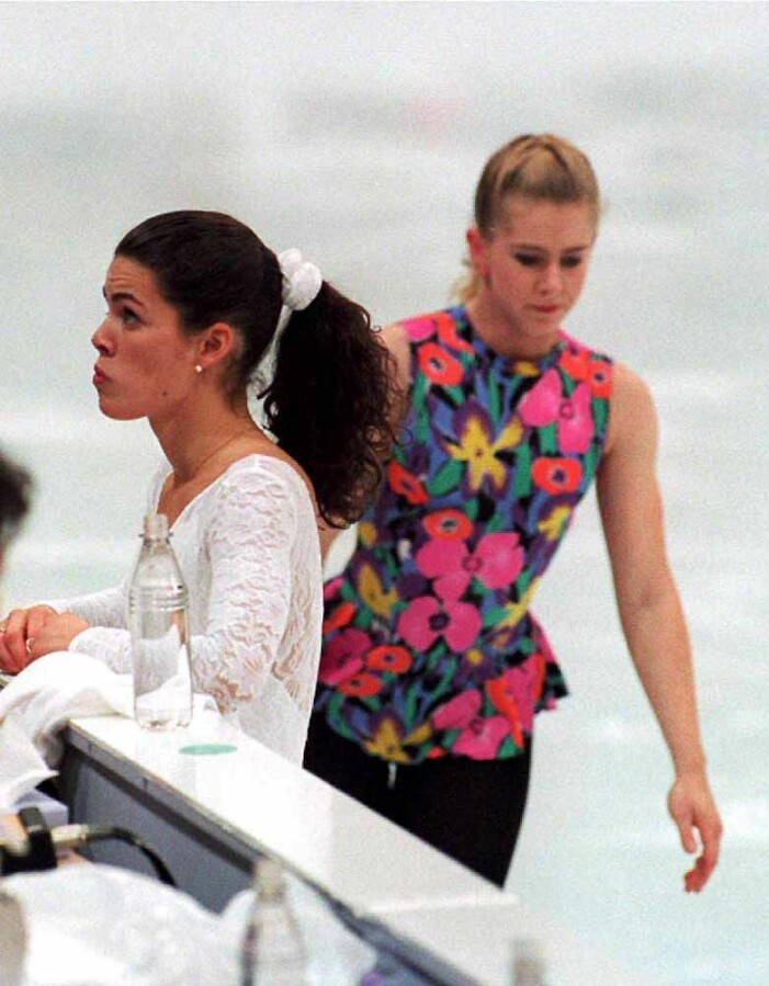 Konståkarna Nancy Kerrigan och Tonya Harding från USA.