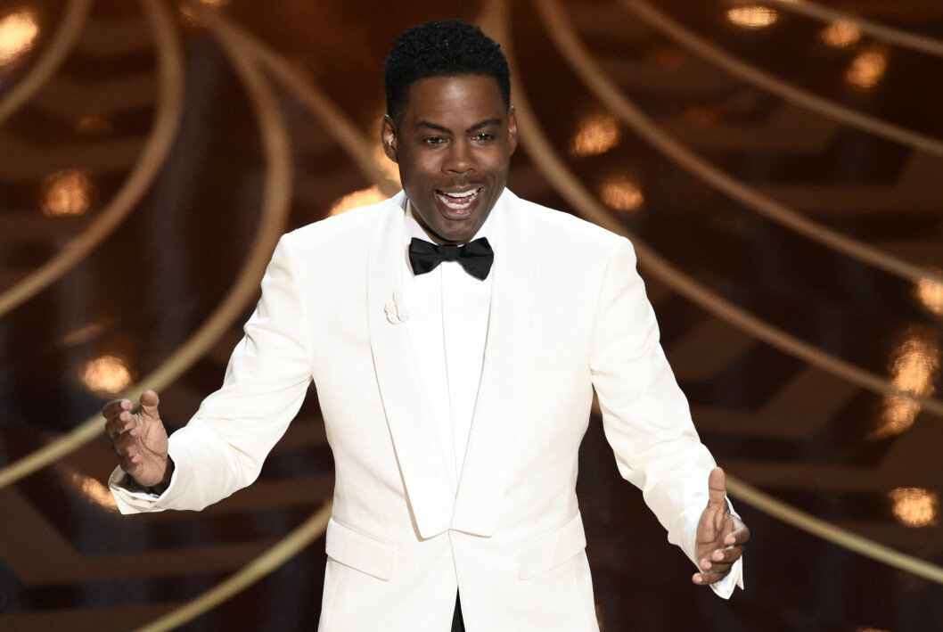 Chris Rock var konferencier för <span class=" italic" data-lab-italic_desktop="italic">Oscarsgalan</span> 2016. Då behövde han lyckligtvis inte mottaga en enda oförtjänt smäll från Will Smith. Chris Rock var konferencier för Oscarsgalan 2016.