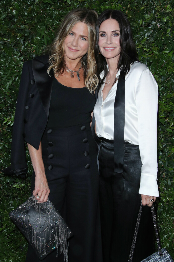 Jennifer och Courteney står varandra väldigt nära! Jennifer Aniston och Courteney Cox