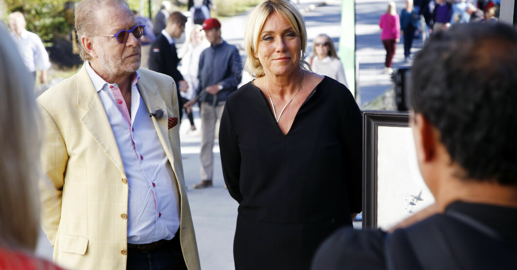 Claes Moser och "Antikundan"-programledaren Anne Lundberg.