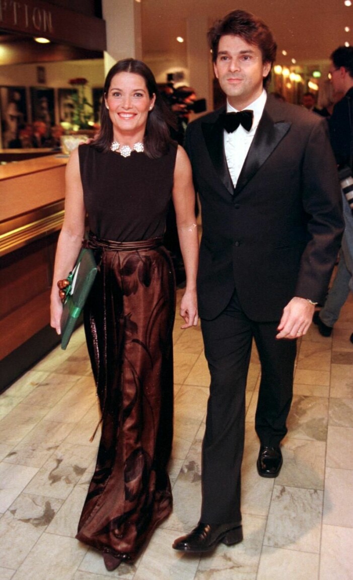 Agneta Sjödin och Niklas Strömstedt förlovade sig 1997