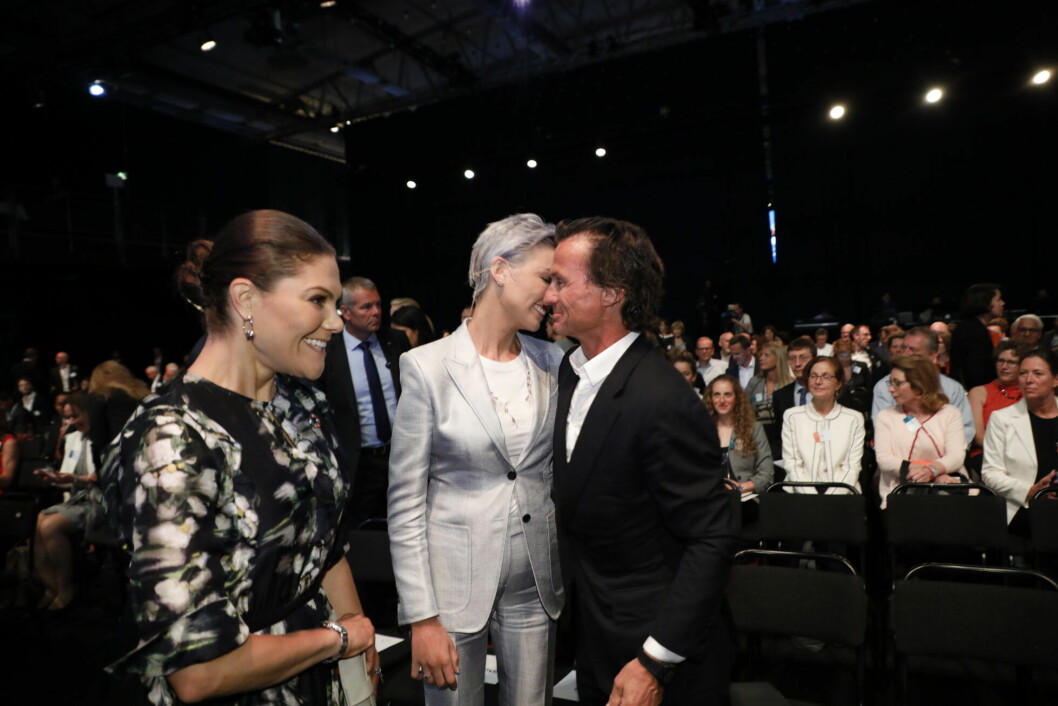 Gunhild och Petter Stordalen på Eat Forum i Stockholm 2018 som inleddes av kronprinsessan Victoria. Ett och ett halvt år senare kom beskedet att det norska kraftparet går skilda vägar. Foto: TT