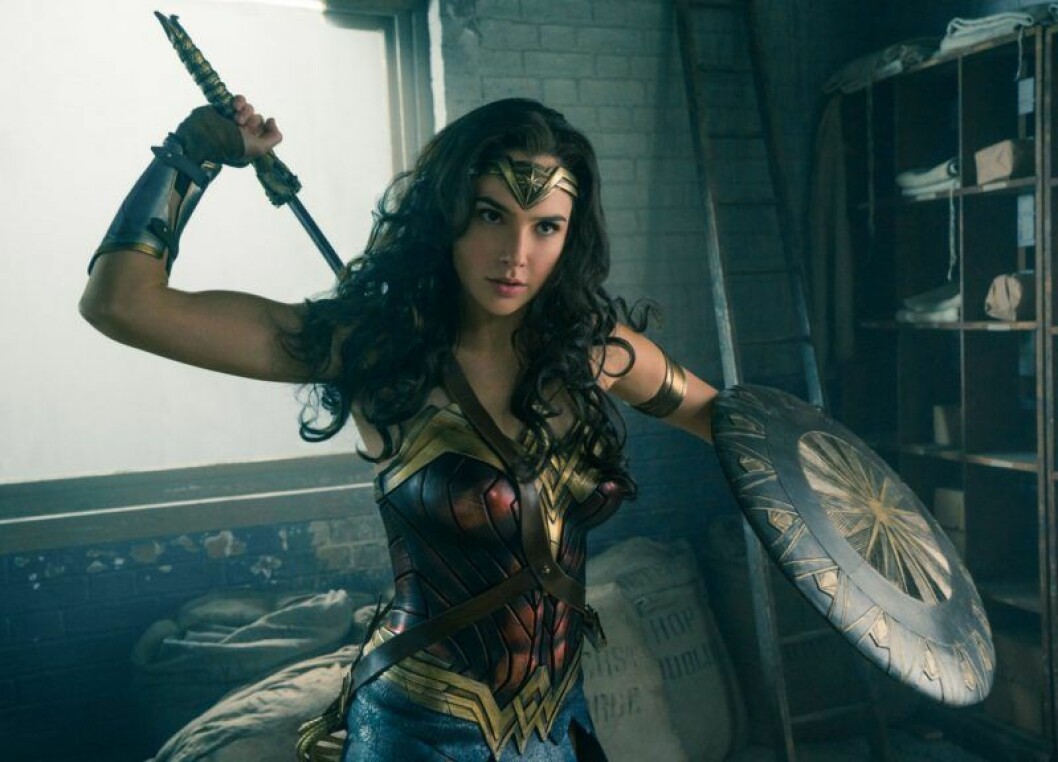 Gal Gadot spelar huvudrollen i <em>Wonder Woman</em>. Gal Gadot spelar huvudrollen i Wonder Woman.