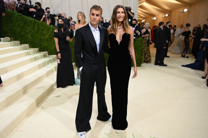 Justin och Hailey Bieber.