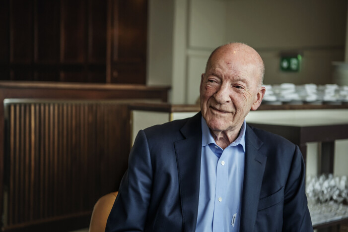 PG Gyllenhammar fick sitt fjärde barn vid 81 års ålder.