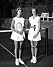 Prinsessorna Désirée (t.v.) och Birgitta spelade tennis på kungliga semestertillflykten Solliden år 1956.