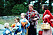 Lotta (Grete Havnesköld) med hela familjen; pappa (Claes Malmberg), mamma (Beatrice Järås), storebror Jonas (Martin Andersson) och storasyster Mia (Linn Gloppestad) på picknick.