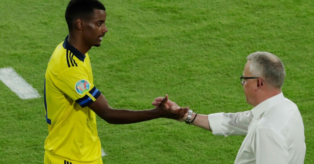 Alexander Isak med Janne Andersson.