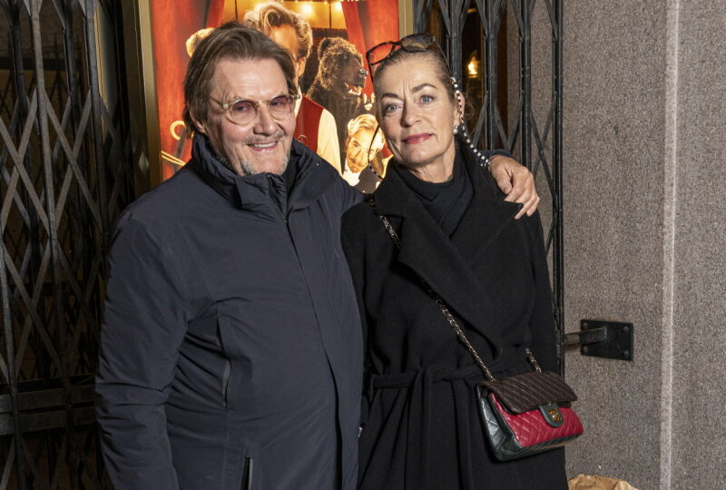 Johan Rabaeus Om Barnl sheten Med Camilla Thulin Femina johan-rabaeus-om-barnl-sheten-med-camilla-thulin-femina
