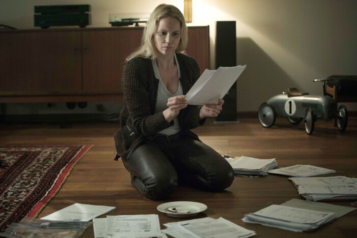 Sofia Helin fick ett internationellt genombrott med rollen som Saga Norén i tv-serien Bron. Sofia Helin som Saga Norén i tv-serien Bron.