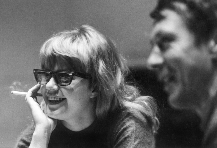 Lena Nyman och Allan Edwall vid inspelningen av radioteatern <em>Familjen Andersson</em>, 1967. lena nyman och allan edwall
