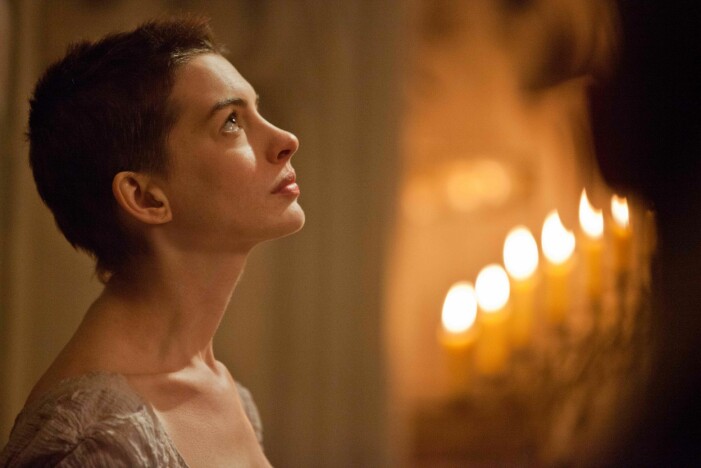 Anne Hathaway som Fantine i <em>Les Misérables.</em>