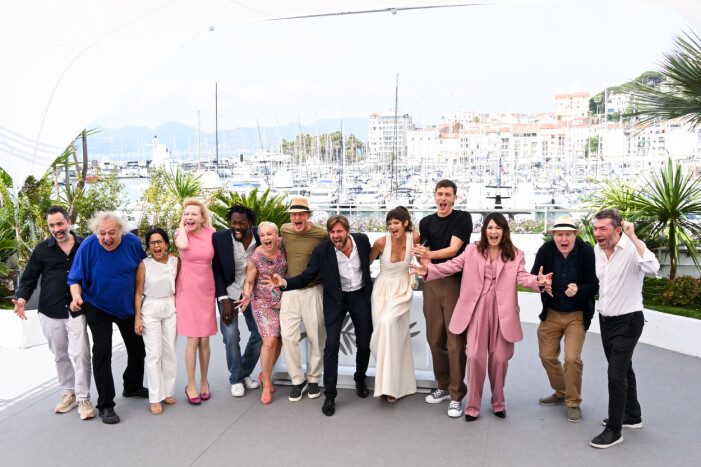 Zlatko Buric, Dolly De Leon, Sunnyi Melles, Jean-Christophe Folly, Vicki Berlin, Woody Harrelson, Ruben Ostlund, bårtgågna Charlbi Dean, Harris Dickinson, Iris Berben och Henrik Dorsin under årets filmfestival i Cannes.