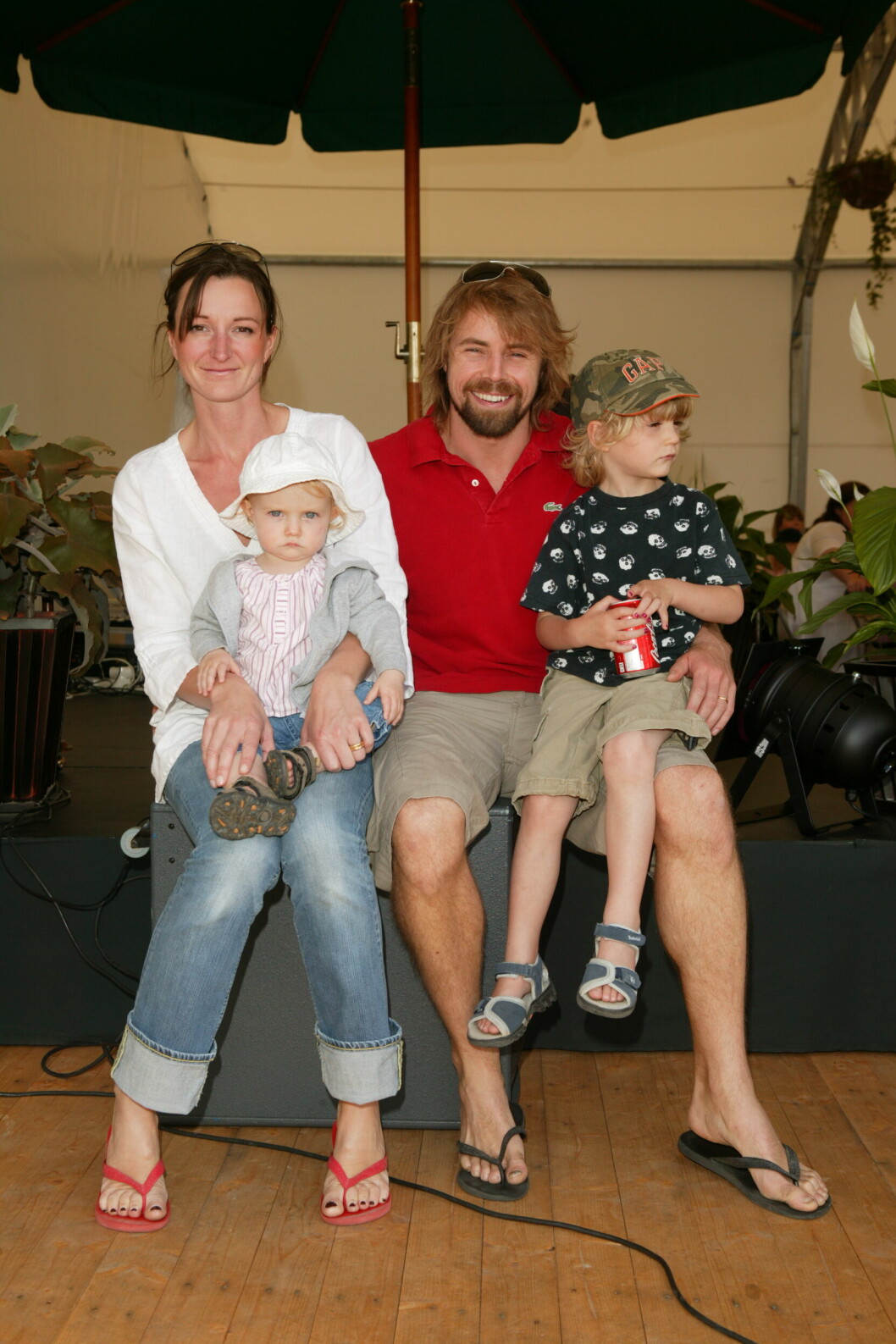 Martin Forsström med hustrun och de två äldsta barnen Majken och Harry år 2005. Martin Forsström med hustrun och de två äldsta barnen Majken och Harry år 2005.