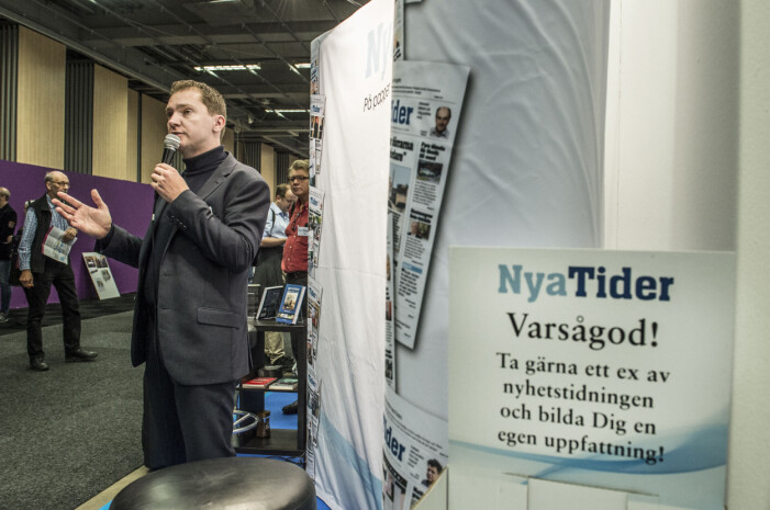 Chefredaktören för Nya Tider, Vávra Suk, talar på Bokmässan.