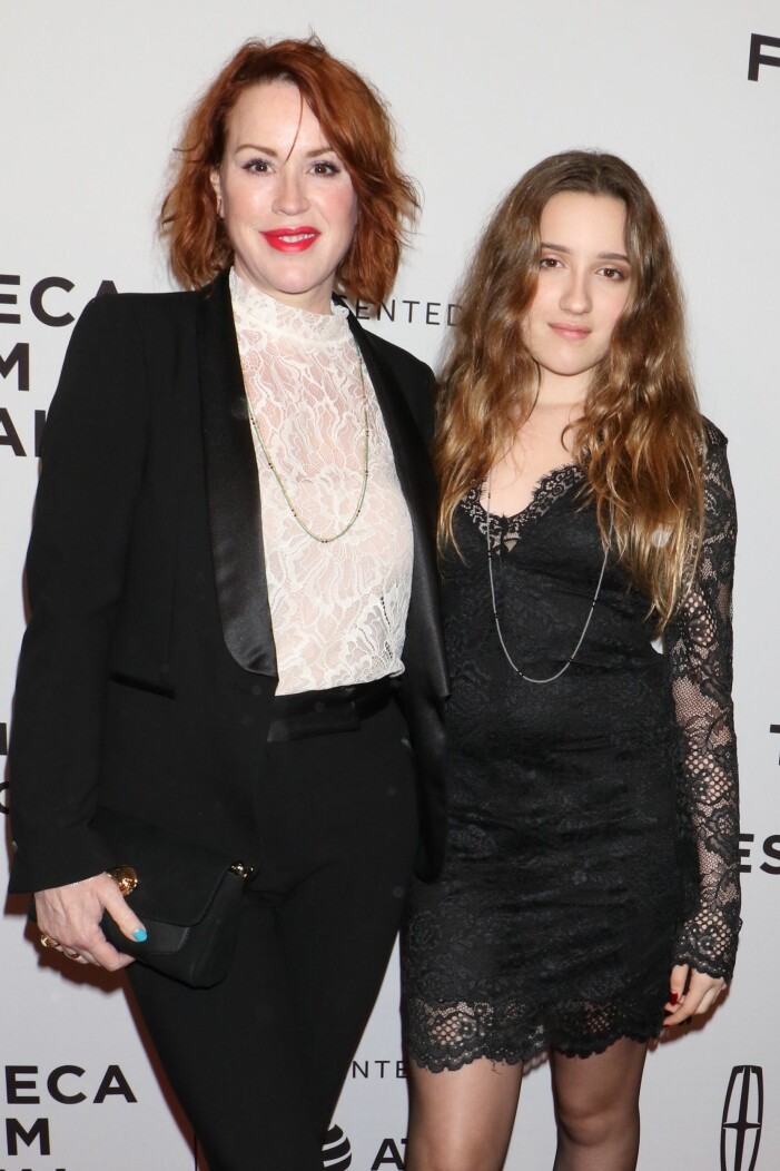 Molly Ringwald med dottern Mathilda.