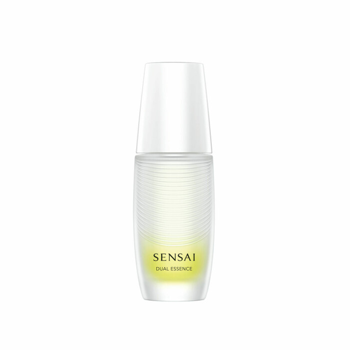 lyxig kombination av hudolja och serum