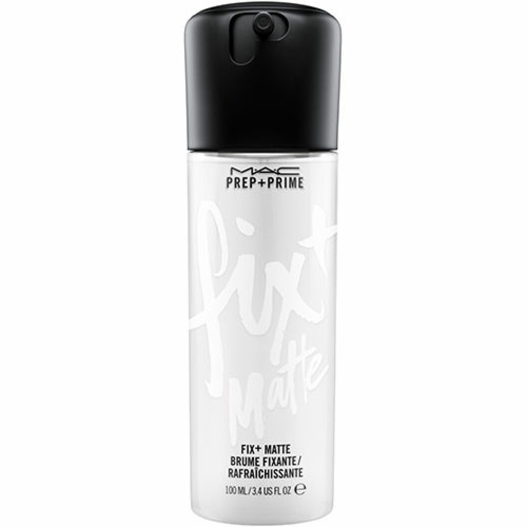 Snygg och smart förpackning! Setting spray från MAC