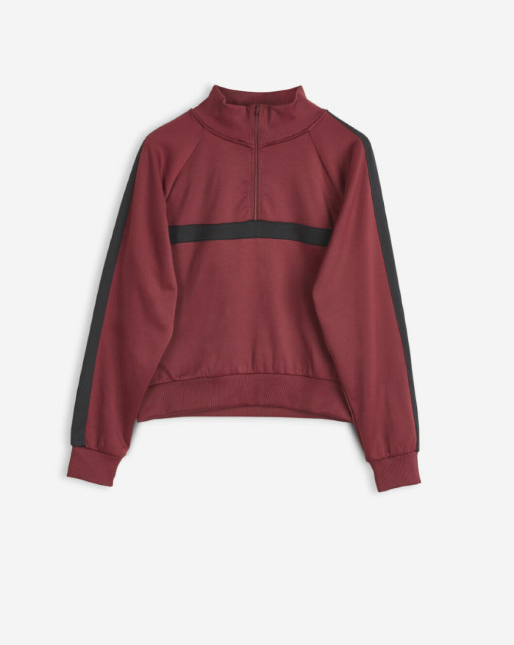 Shiny Zip Pullover 1_Tops_Art no - 23608_1400 SEK_1400 NOK_1300 DKK_130 GBP_165 EUR_Material - 50% Polyamide, 50% Cotton_Size - XS-XL