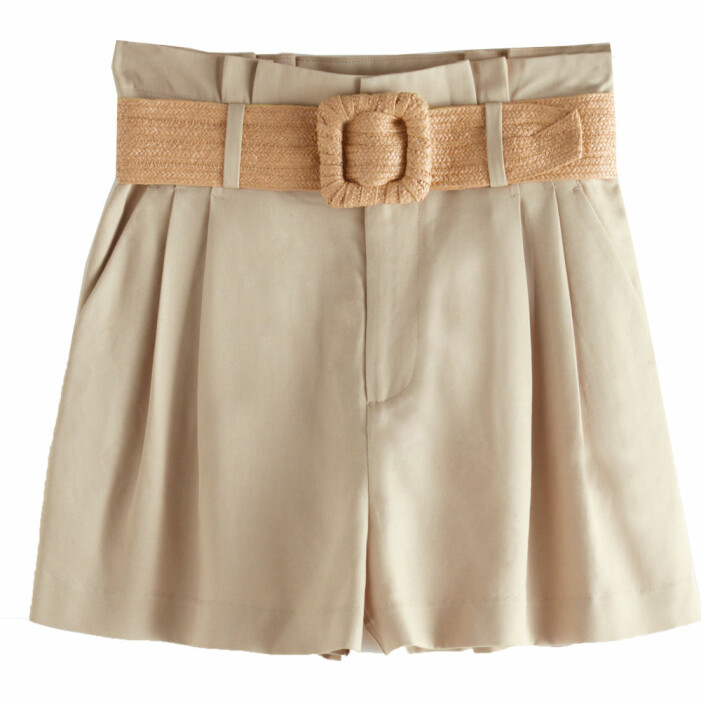 beige shorts