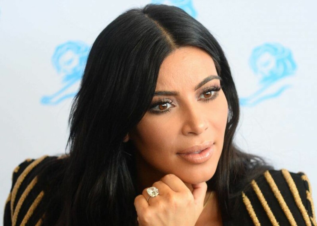 Kim Kardashian. Kim Kardashian visar upp sin ring