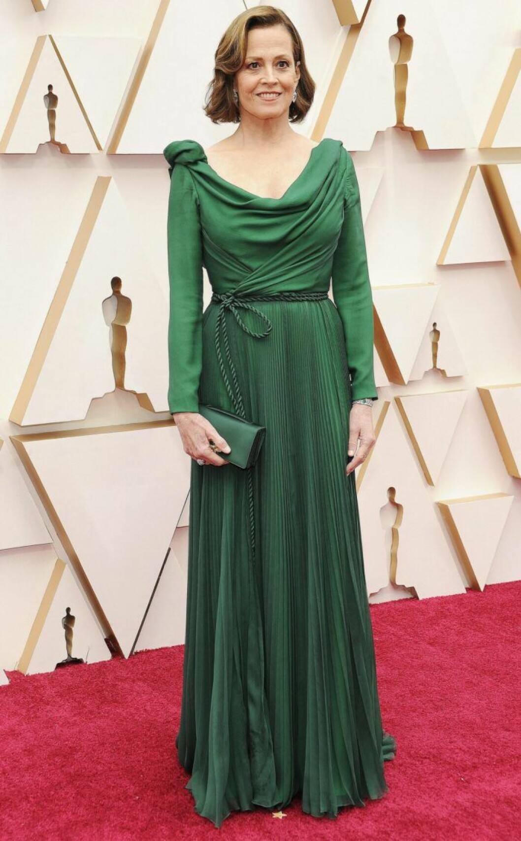 Sigourney Weaver.