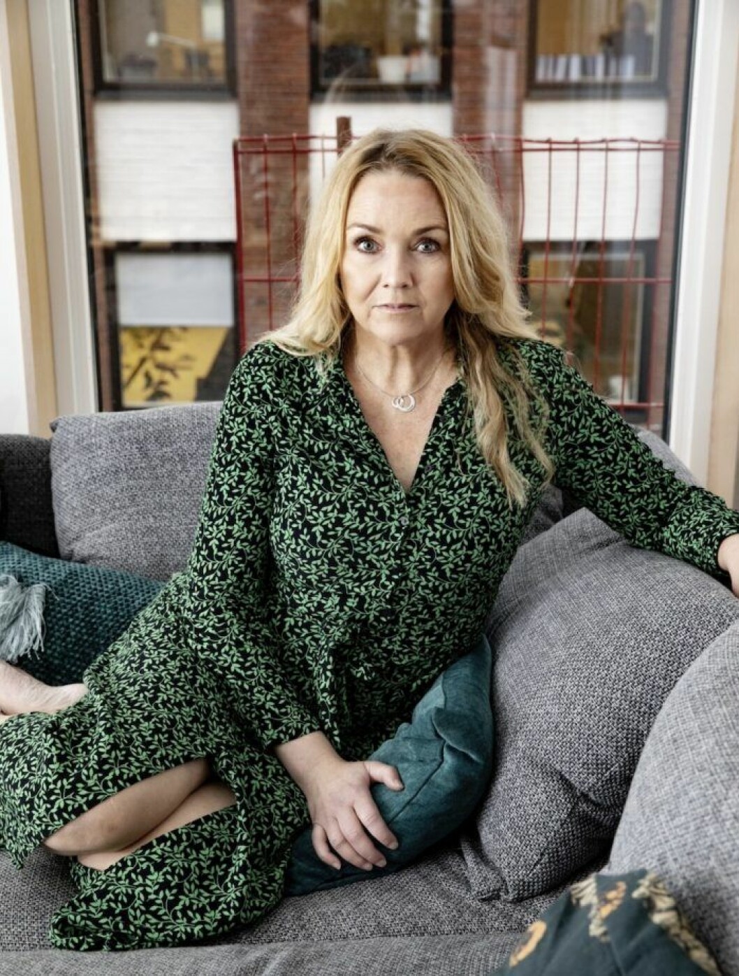 Ellinor Persson hade aldrig hört talas om täta bröst förrän hon själv drabbades av bröstcancer. Ellinor Persson hade en cancertumör i bröstet i sex år