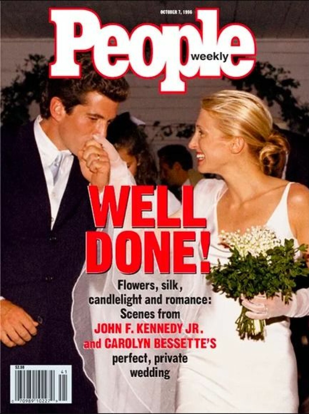 John F. Kennedy Jr. och Carolyn Bessette på omslaget av People efter sin bröllopsdag 1996. Foto: People