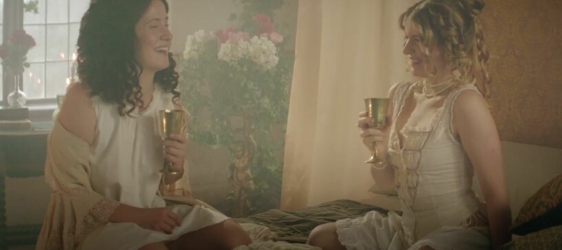 Kristina och Ebba Sparre i <em>Drottningarna.</em>