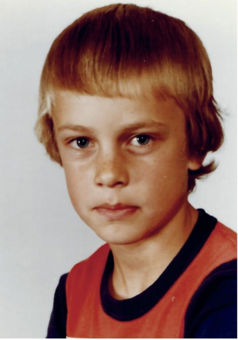 På hösten 1967 föddes Caroline i Lund, hon växer upp som Carl Farberger i Lerum och i Uddevalla. Foto: Privat