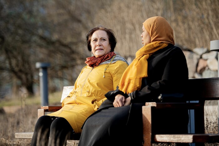 När pojkarna är kopplade till kriminaliteten är det oftast för sent att ta sig ur, konstaterar Järva-systrarna som efterlyser en förändring från grunden, redan i förskolan. Fadumo Igal och Esme Güler är aktuella i boken Tills alla dör skriven av Diamant Salihu.