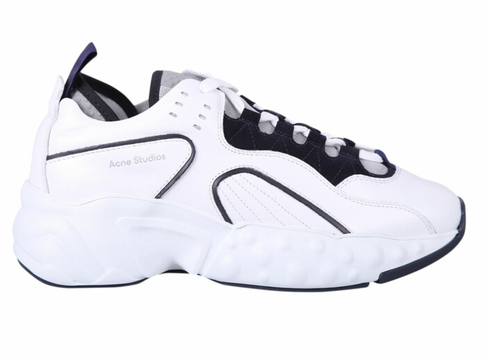 Sneakers i läder / nylon, 3 777 kr, Acne Studios. Acne studios vita chunkysneakers med svarta detaljer