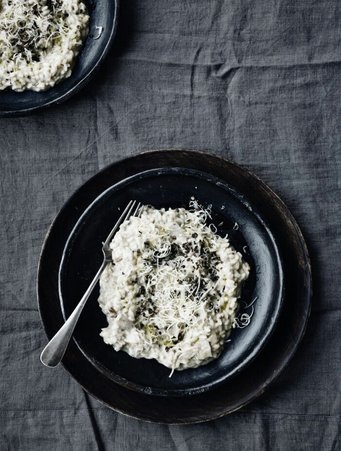 Läckert krämig risotto kräver sin tid, men är värd besväret. Se till att du har en riktigt god buljong. Svamprisotto