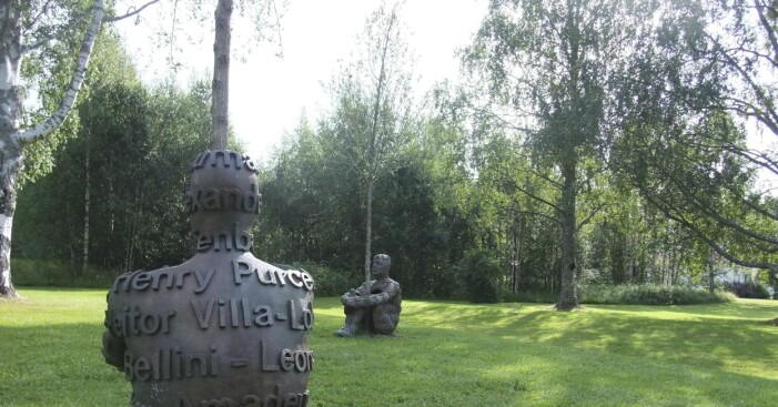I Umeå finns ett 40-tal skulpturer att se. Umeå skulpturpark, skulpturer.
