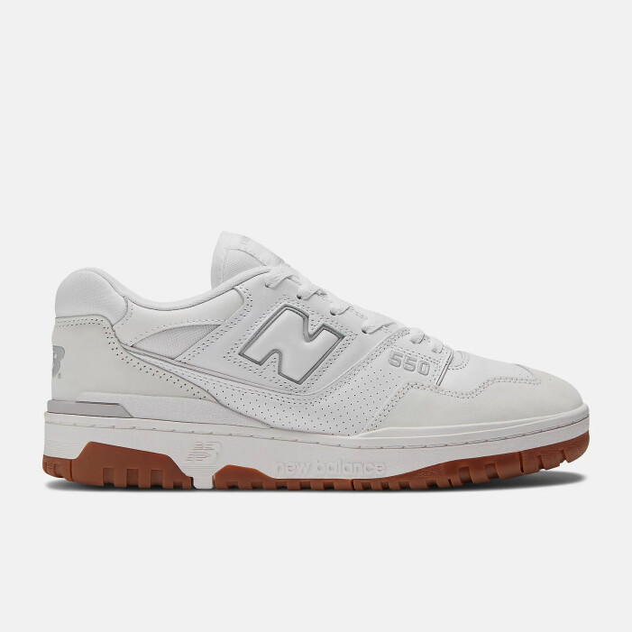 New Balance populära modell 550. Den populära modellen 550 från New Balance är fortsatt trendig under 2023.