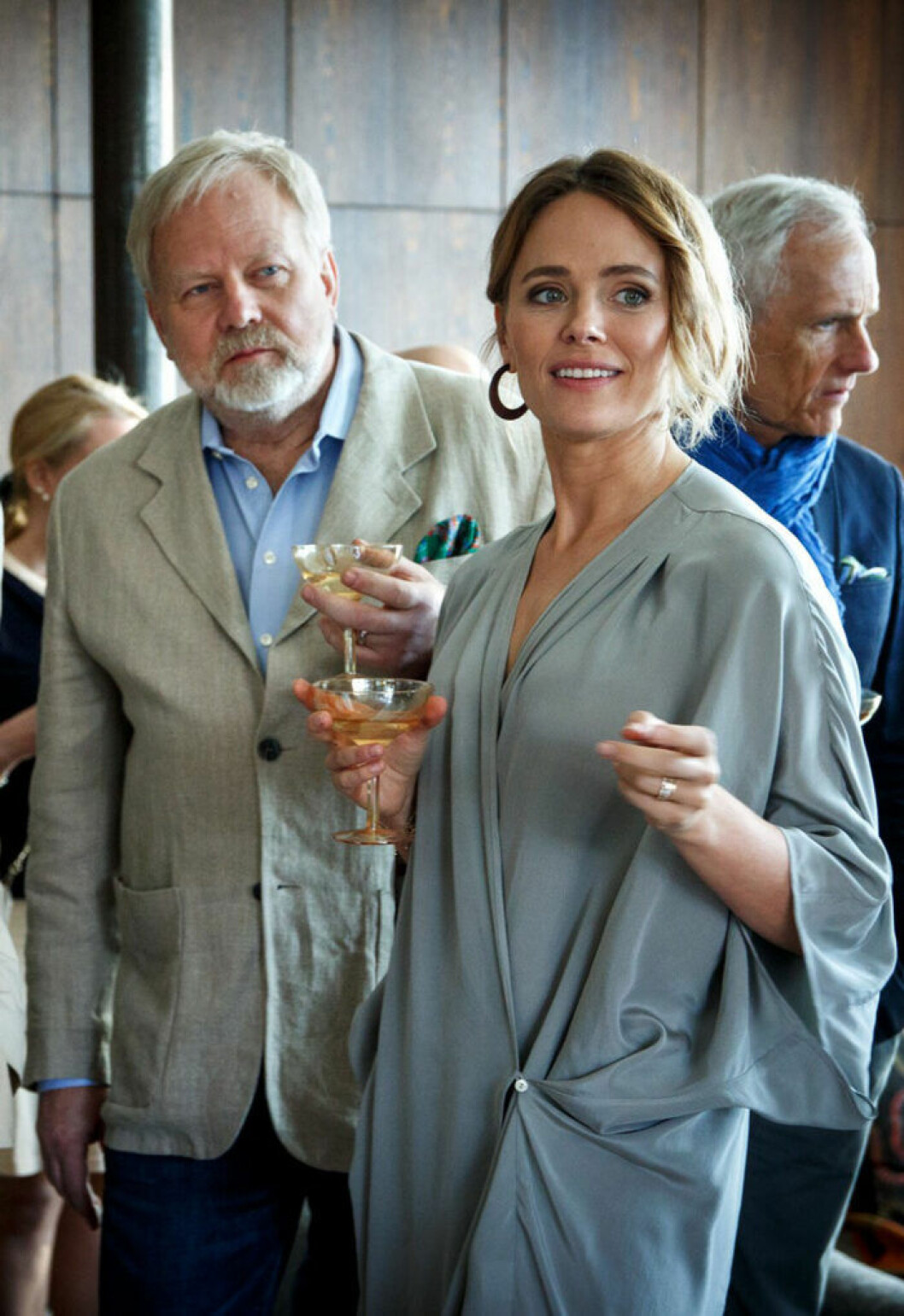Peter Apelgren har bland annat synts i <em>Tårtgeneralen</em> och Katia Winter är bland annat känd från tv-serierna <em>Sleppy Hollow</em> och <em>Dexter</em>. Foto: Johan Paulin/C More/TV4 I säsong sex av Solsidan gör paret Eric och Suzy Kenneby entré. Karaktärerna spelas av Peter Apelgren och Katia Winter