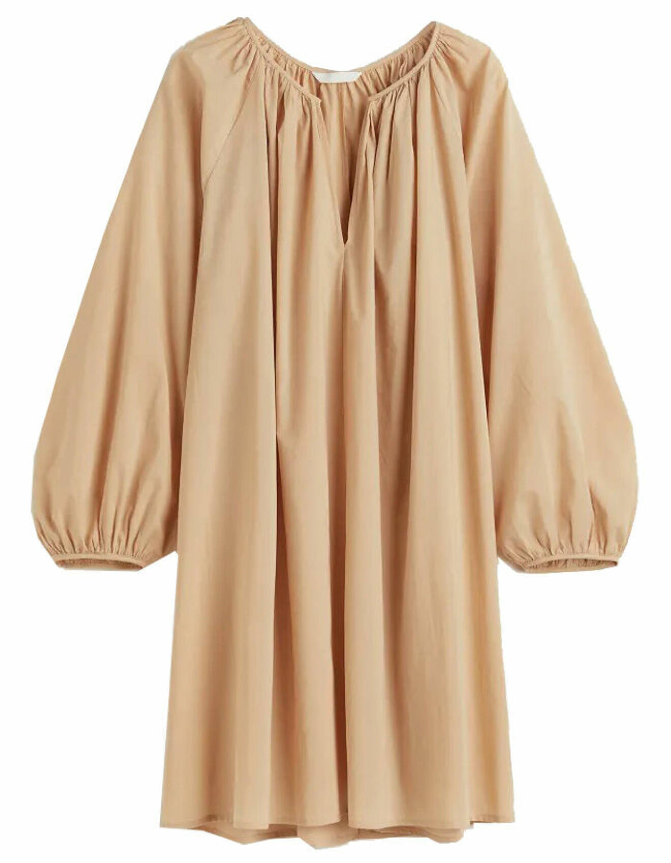 sommarkläder 2022 – beige a-linjeformad klänning för dam från H&amp;M
