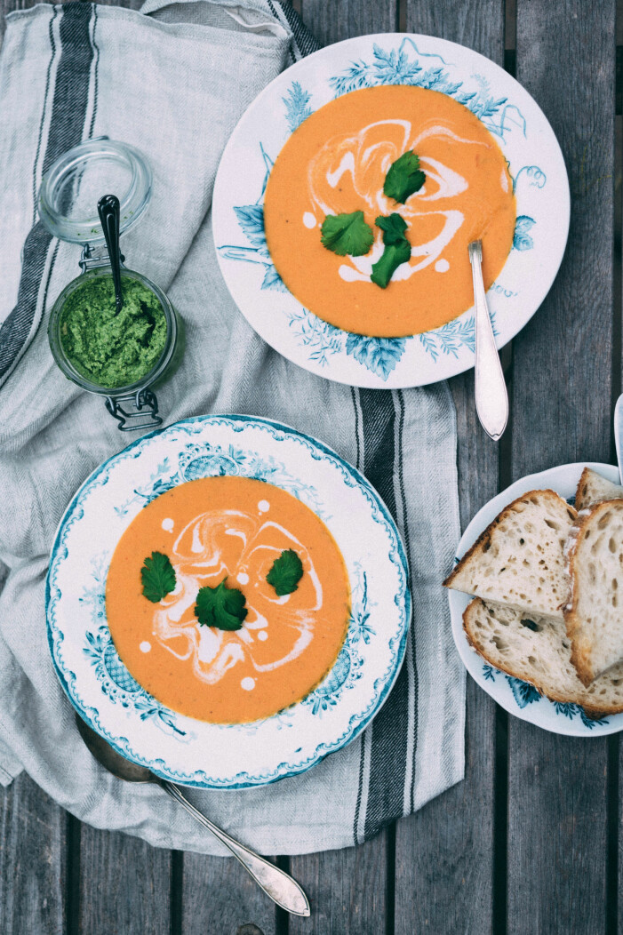 Först ut, en tomatsoppa men med asiatisk tvist. Tomatsoppa med kokosmjölk