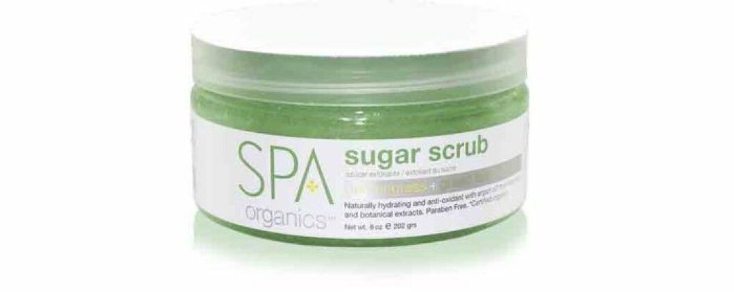 <strong>Doftande</strong><br>Sugar Scrub Lemongrass + Green Tea från Bcl spa är en peeling som är lätt att använda i duschen. Konsistensen är som seg sockrad fruktgelé och får effektivt bort döda hudceller. Ca 240 kr. Doftande Sugar Scrub Lemongrass + Green Tea från Bcl spa är en peeling som är lätt att använda i duschen. Konsistensen är som seg sockrad fruktgelé och får effektivt bort döda hudceller. Ca 240 kr.