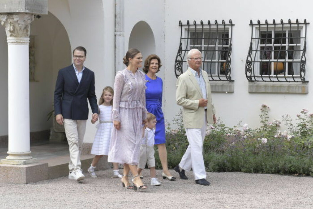 Kronprinsessan Victoria 41 år, firade med familjen på Solliden