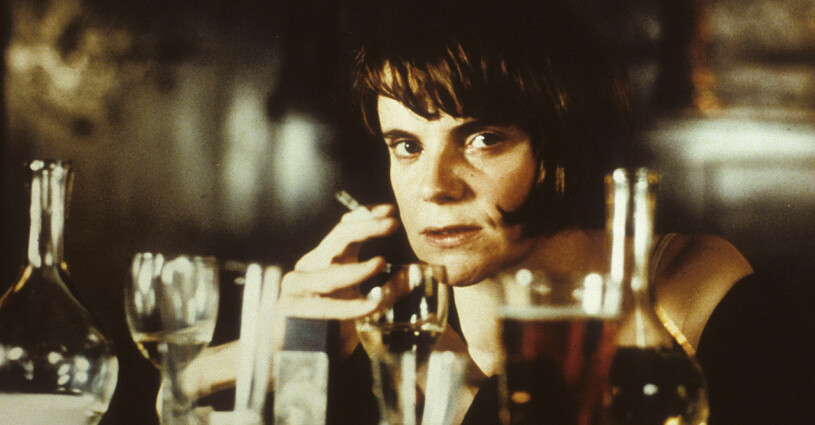 I Mai Zetterlings film <span class=" italic" data-lab-italic_desktop="italic">Amorosa</span> från 1986 spelade Stina Ekblad författaren Agnes von Krusenstjerna. "Den rollen minns jag som en stor glädje", säger Ekblad. Foto: Roger Tillberg/TT