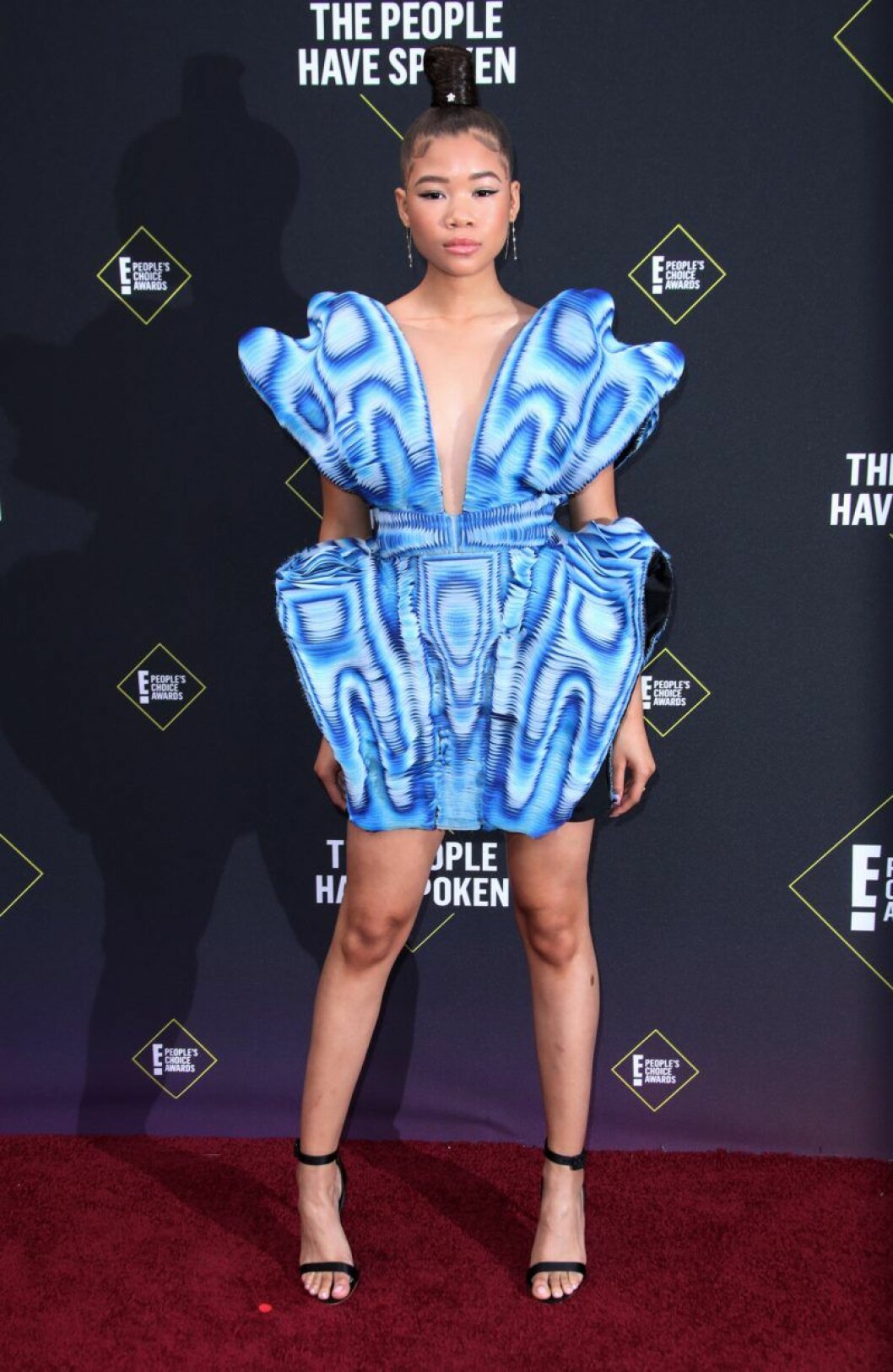 Storm Reid. Storm Reid på röda mattan på People's Choice Awards 2019