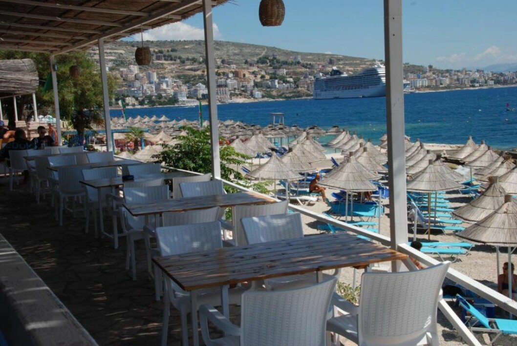 strandnära hotell saranda