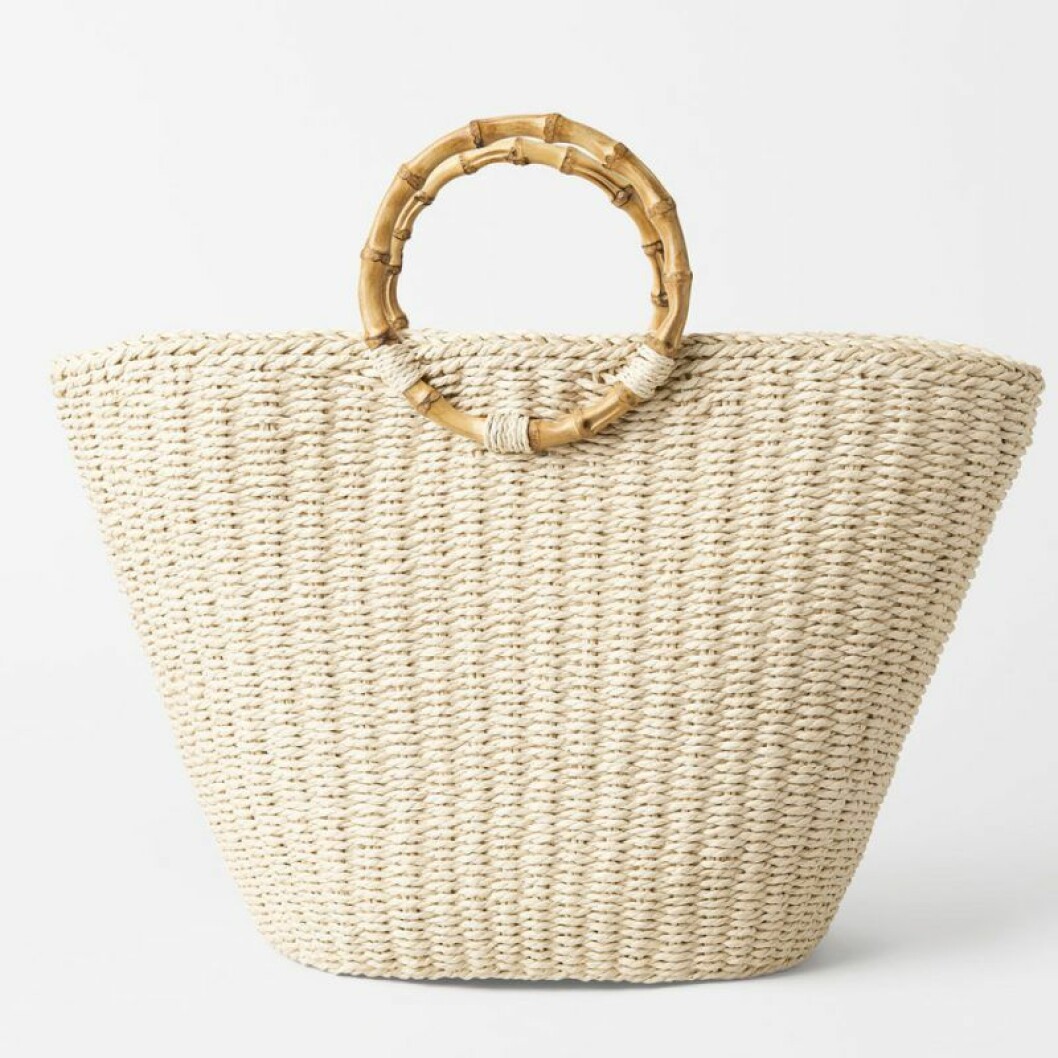 Stråväska i shoppingbag modell