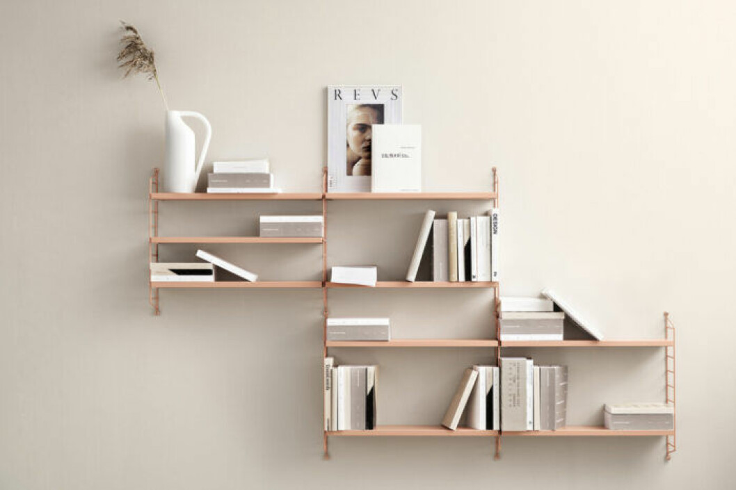 String och Lotta Agaton i samarbete med trendig vägghylla i rosa