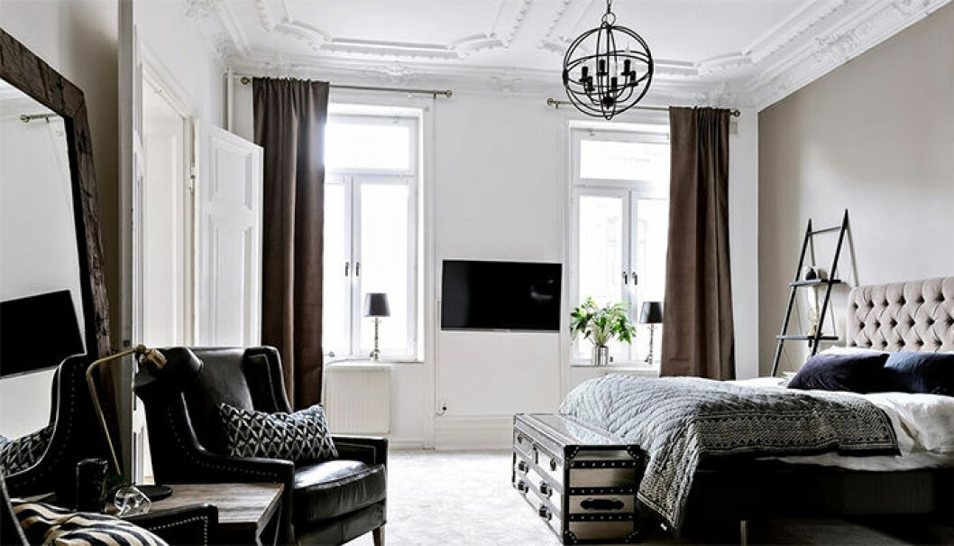 <a href="http://www.bjurfors.se/sv/tillsalu/vastra-gotaland/goteborg/linnestaden/linnegatan-7/#bilder" target="_blank">Linnégatan 7 via Ida Almgren/Bjurfors</a>. Fotograf: Alen Cordic stuckaturer inspiration 2